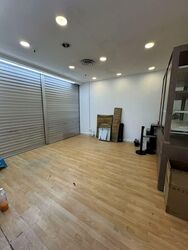 Sim Lim Square (D7), Retail #549808471